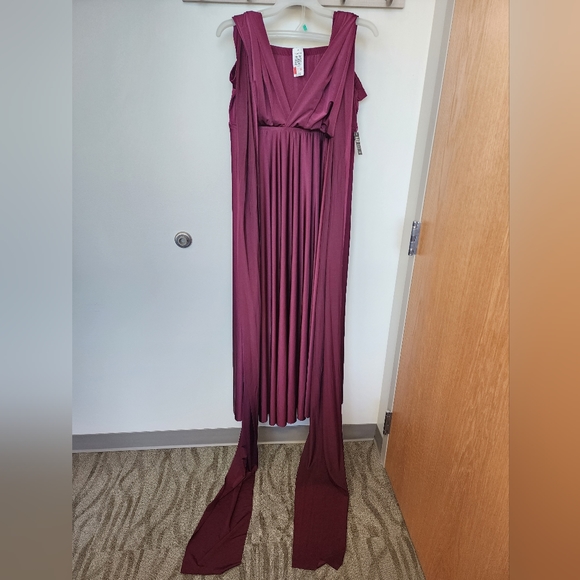 Special Occasion 5x Torrid Maxi Dress - Picture 2 of 11